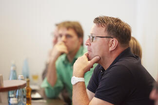 Weiterbildung_Gruppe_Vortrag_Firma